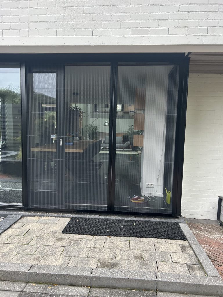 Diverse schuifpuien horren